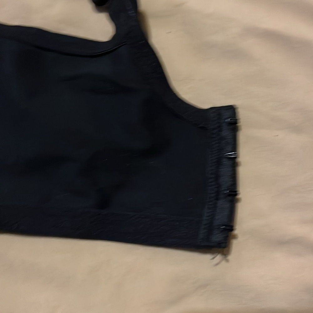 Elila Black Lace Bra - Picture 5 of 6